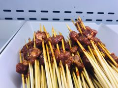 百种串串-马路边边 传媒大学店