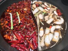 -萍姐火锅·公路夜市(武汉首店)