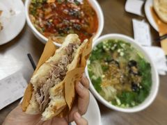 -子午路张记肉夹馍(翠华路店)