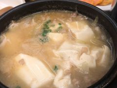 海鲜豆腐汤-韩屋韩国料理(天山路店)
