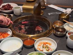 -韩白山·朝鲜族烤牛肉·酱蟹(长宁龙之梦店)