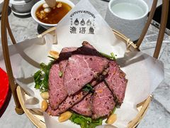 -渔语鱼新川菜Bistro(万象天地店)