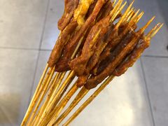 -白色精品·老长沙臭豆腐(文化店)