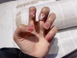 -UGIRL有个美甲