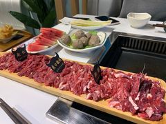 -犇牛记·鲜牛肉火锅
