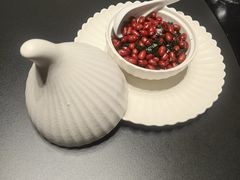 -忆江南·临江鱼馆