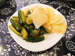 -八两八金·莱芜特色炒鸡(市南漳浦路店)