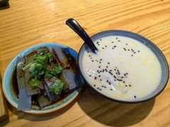 -勺子米线·云南传统小吃市集(四方街店)