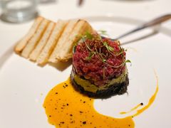 牛肉塔塔配牛油果黑橄榄酱-Solo(衡山路店)