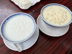 西米凤凰奶-周大娘牛乳(旧寨古村总店)