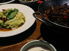 -雀舞云南菜(天津天河城购物中心店)