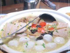 -黄泥岗·地道湖北菜(奥特莱斯店)