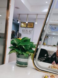 -镁连社·美联社