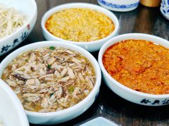 -裕兴记•蟹黄面馆(人民广场店)