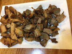 -篱笆院东北饺子王(欧阳路店)