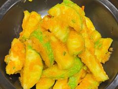 咸黄炒小瓜-芙蓉凰花园酒楼