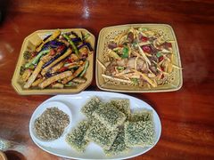 -苗湘食府(十年店)