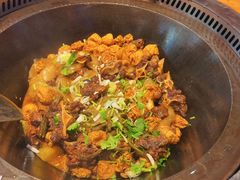 -山河屯铁锅炖·非遗东北菜(南山店)