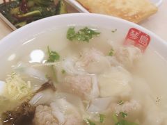-琴岛顺天馄饨(营口路市场店)