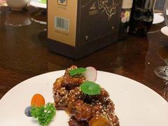-成都保利公园皇冠假日酒店(熊猫基地店)