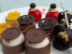 -瑰丽酒店·海吧·天际下午茶·现场DJ·天台酒吧
