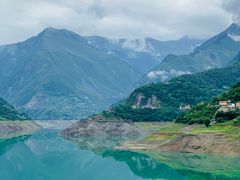 -硗碛藏寨·神木垒景区