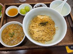蟹粉黄金捞面-蟹上黄·蟹黄面·江南糖水(人民广场店)
