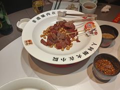 -乔家小院•非遗驴肉•本地小海鲜(滨河路店)