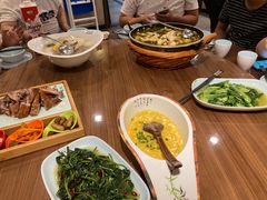 -有红鸡毛店·川菜(建设路店)