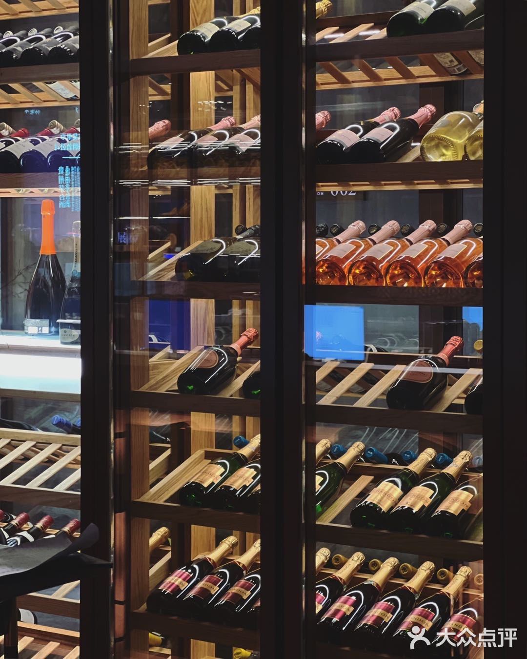 京城最美的天鹅酥！亮马河畔高端宴请首选地