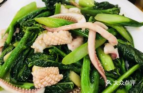 Stir-fried Squid with Chinese Broccoli