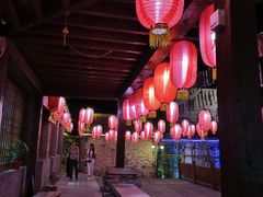 -百里峡七彩艺术小镇