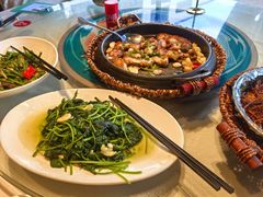 -年辉渔村·非遗传承餐厅(新丰江店)