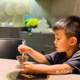 这家在我收藏里面有点时间了 看环境 再翻开菜单