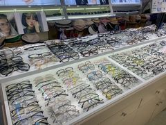 -盛世明眼镜(西单明珠商场店)