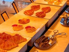 -深圳国际会展中心希尔顿酒店(前海华发冰雪世界店)
