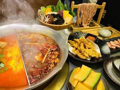 -湊湊火锅·茶憩(南京万象天地店)