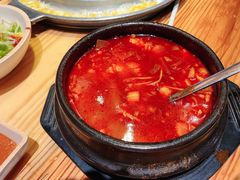 泡菜豆腐汤-喜来稀肉(北外滩白玉兰广场店)