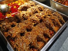 -爆炸头阿姨小四川正宗川味小吃(无任何分店)
