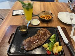 西冷牛排-必胜客(乐山世豪PH店)
