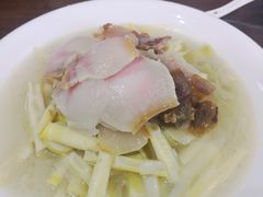 咸肉煨冬笋-竹海湾农家土菜