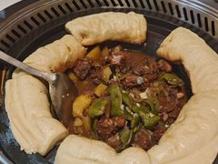 -哈尔滨烧烤·山河村铁锅炖(交大店)