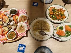 -日进一片海.生腌海鲜火锅.宵夜烧烤(三里屯总店)