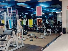 -奇迹健身金茂汇店