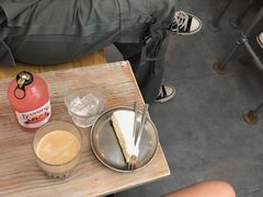 -无牌咖啡&酒馆
