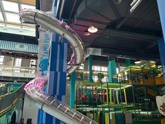 -蒙特利亲子乐园