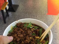 -八一路好吃街(雨田商务大厦店)