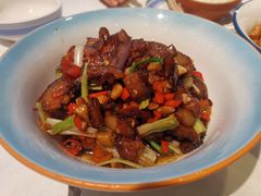 -俏湘厨•地道湘菜(建华南路店)