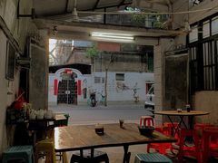 -海口滨海新村143号海南老字号炒菜店