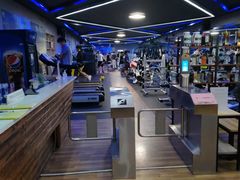 -鸿星健身俱乐部(大学城南亭店)